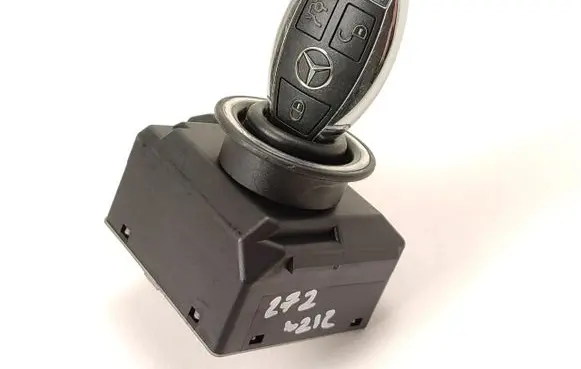 Mercedes-Benz E W212 Ignition lock 2129055400 A2129055400 20260213HCR1145
