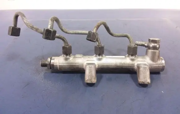Audi A7 S7 4G Fuel main line pipe