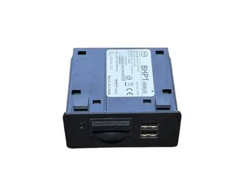 Mazda 3 III USB control unit BHP1-669UO BHP1669UO