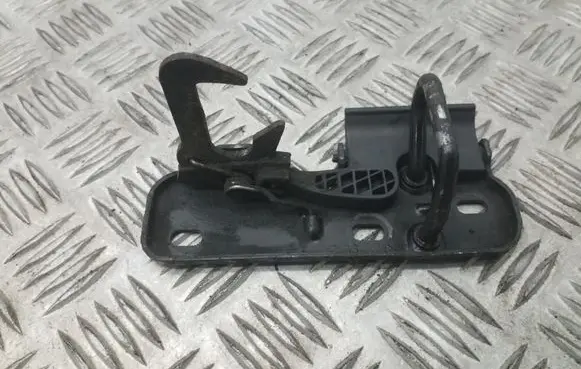 Volkswagen Golf V Engine bonnet/hood lock/latch loop/hook 1K0823480