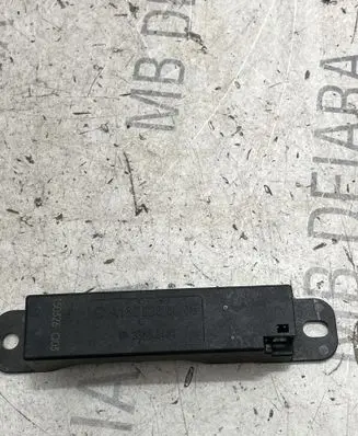 Mercedes-Benz ML W166 Keyless (KESSY) go control unit/module A1668200075