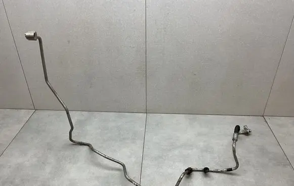 Air conditioning (A/C) pipe/hose