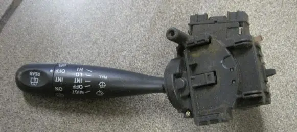 Toyota RAV 4 (XA20) Wiper control stalk 173680 173647