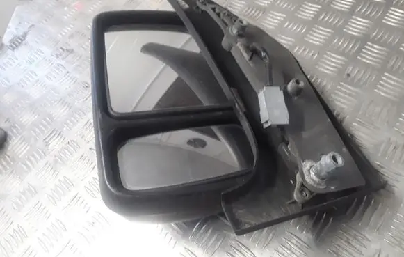 Renault Master II Front door electric wing mirror E2017006