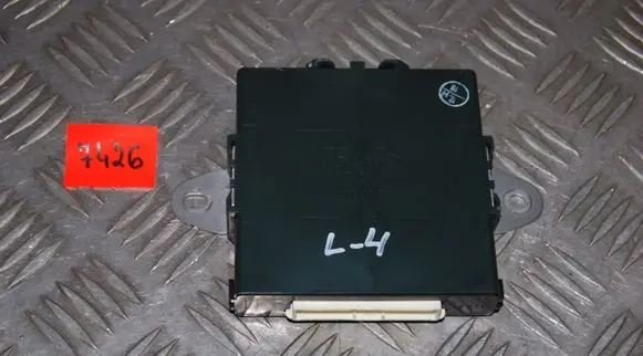 Lexus IS 220D-250-350 Parking PDC control unit/module 8967053040