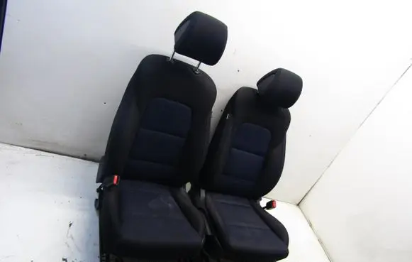 Hyundai Tucson TL Front driver seat GMAUTO4574097