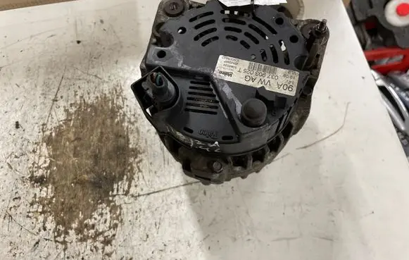 Seat Ibiza IV (6J,6P) Generator/alternator 037903025T 2542282F 309008843