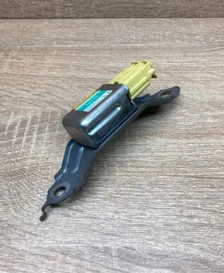 Toyota Prius (XW20) Airbag deployment crash/impact sensor 8983447020 1879000921 WithPlug