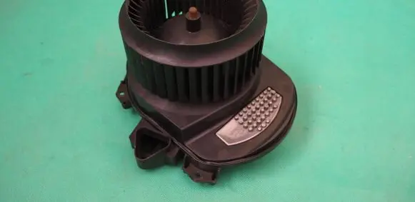 Mercedes-Benz B W246 W242 Heater fan/blower A2469064200 A2469064100