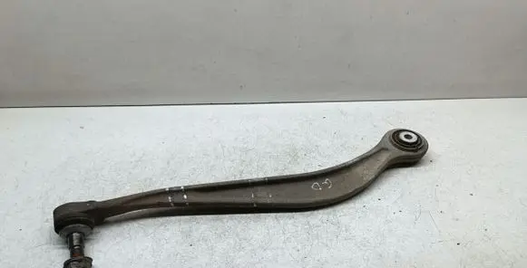 Rear control arm