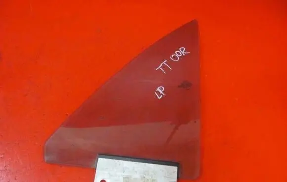 Audi TT Mk1 Front door window glass four-door 43R001025 AS2