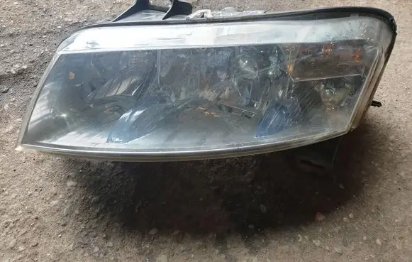 Fiat Stilo Headlight/headlamp 517127120