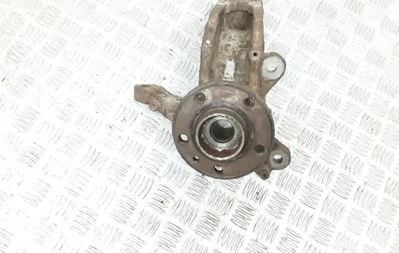 Volvo XC60 Front wheel hub 7G913K170