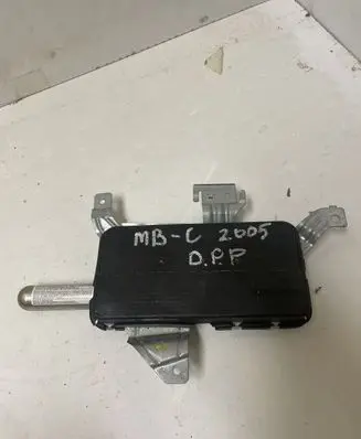 Front door airbag