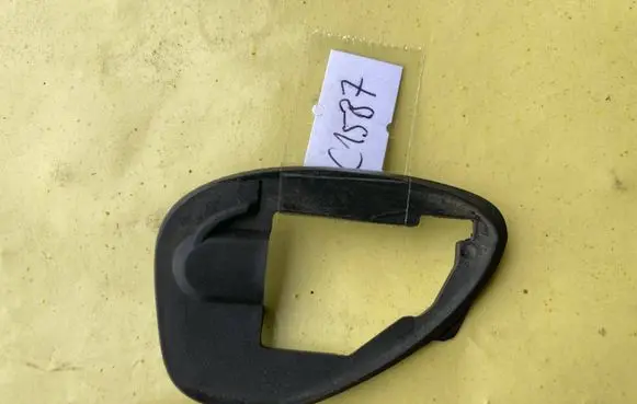 Mercedes-Benz A W169 Rear door handle cover A1697660105