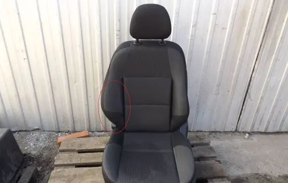 Peugeot 207 Front driver seat 
