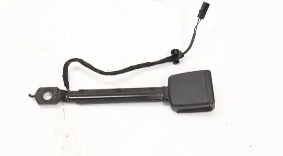 Volkswagen T-Cross Front seatbelt buckle
