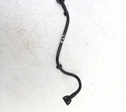 Volkswagen Golf VI Vacuum line/pipe/hose 06J133518F