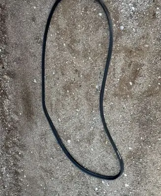 Nissan Ariya Trunk rubber seal (body)
