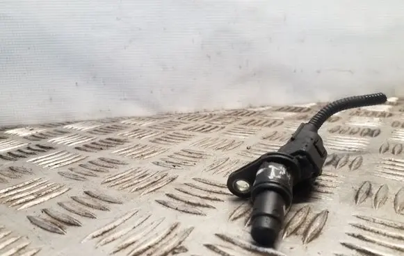 Volkswagen Touareg I Camshaft position sensor 1J0973703