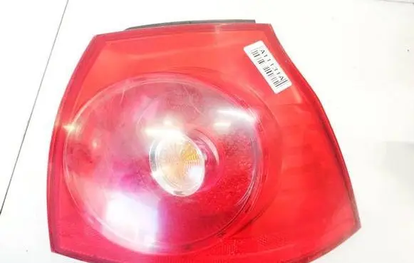 Volkswagen Golf V Rear/tail lights 1K6945096 89031823