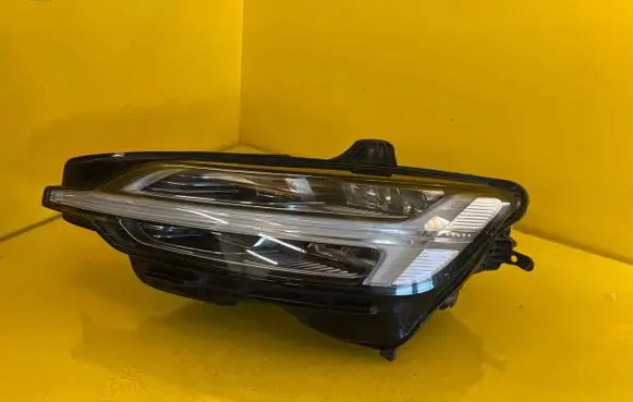 Volvo S60 Headlight/headlamp 32314165