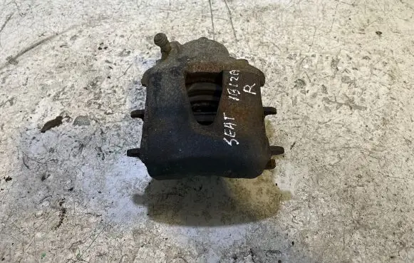 Seat Ibiza IV (6J,6P) Front brake caliper