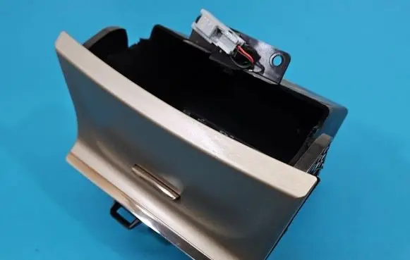Jeep Grand Cherokee Glove box X90026811MR IMPRK1592753