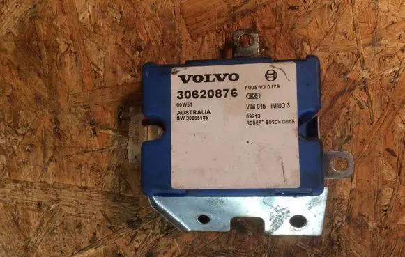 Volvo S40, V40 Immobilizer control unit/module 30620876 F005V00179
