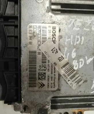 Peugeot 207 Engine control unit/module 0281012465 9661004480