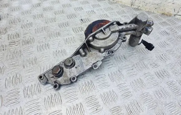 BMW 7 E38 Camshaft vanos timing valve 1738405 11361738405