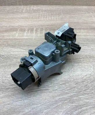 Mazda 6 Ignition lock GJ6A66938A YP2ALF15607AC