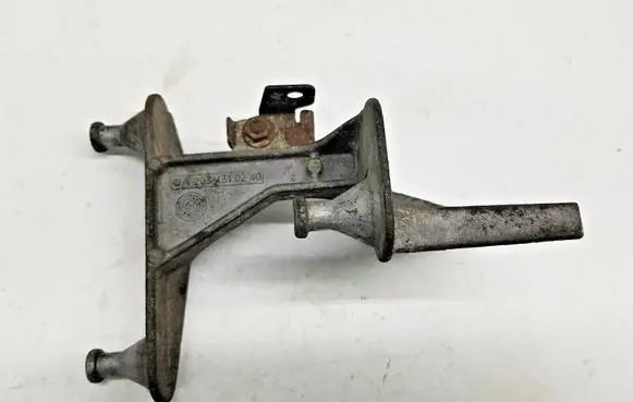 Mercedes-Benz C AMG W203 ABS pump bracket A2034310240