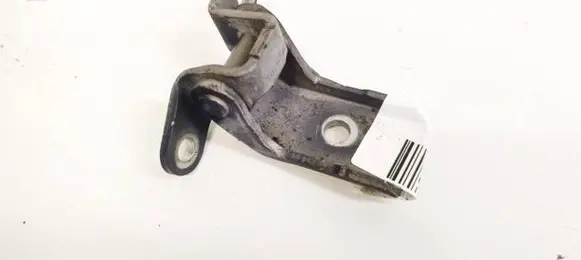 Toyota Yaris Front door upper hinge
