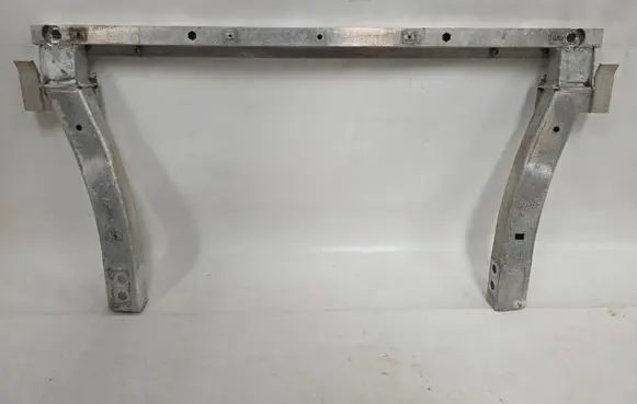 Opel Corsa E Bottom radiator support slam panel 39015406