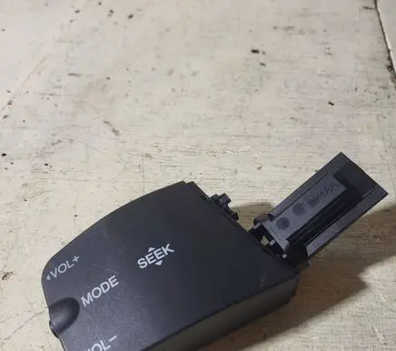 Ford C-MAX I Multifunctional control switch/knob 758710