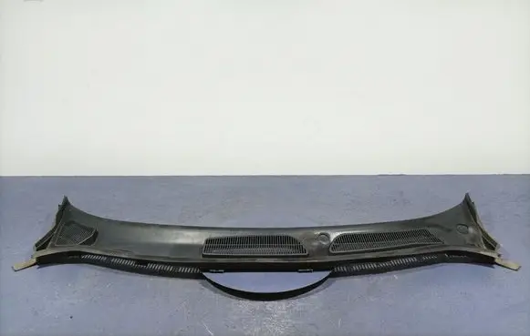 Ford Fiesta Wiper trim 8A61A02216A