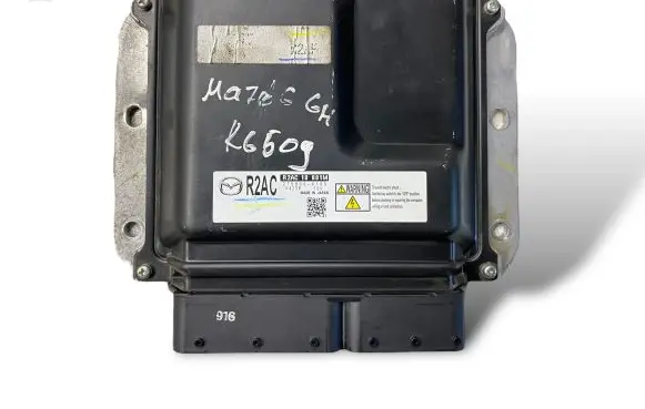 Mazda 6 Engine control unit/module R2AC18881M 2758009169