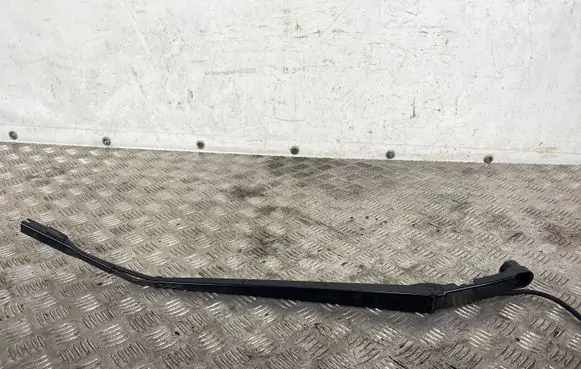 Subaru XV II Front wiper blade arm 2608