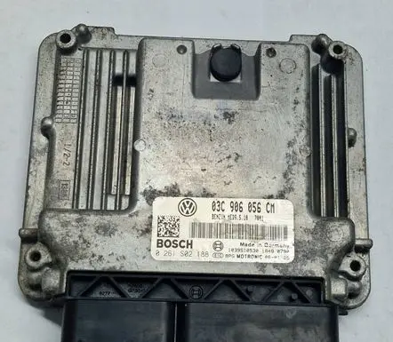 Skoda Octavia Mk2 (1Z) Engine control unit/module ECU 03C906056CM 0261S02188 MED9510