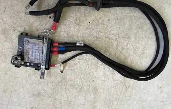 Iveco Daily 6th gen Positive wiring loom 5801585968