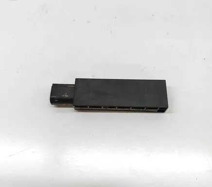 Audi Q3 F3 Keyless system antenna 5FA171669 5Q0962131