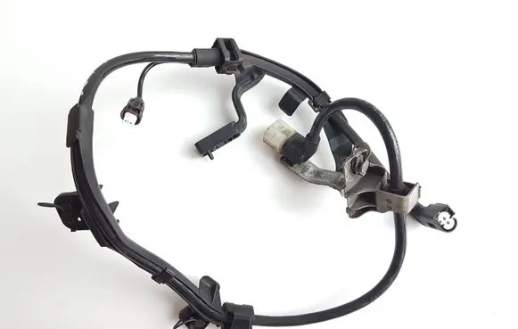 Mercedes-Benz CLA C118 X118 Rear ABS sensor wiring A2475400600