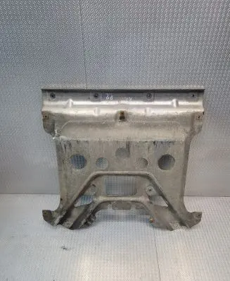 BMW 6 F12 F13 Engine splash shield/under tray 7197500