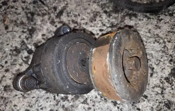 Subaru B9 Tribeca Generator/alternator belt tensioner 23769aa003