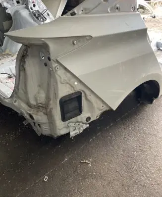 Toyota Prius (XW50) Rear quarter panel 