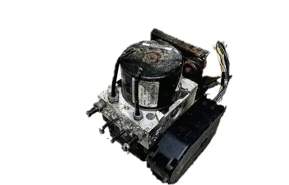 Ford Fiesta ABS Pump AV592C405EA