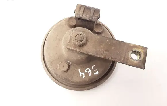 Volkswagen Caddy Horn signal E120011