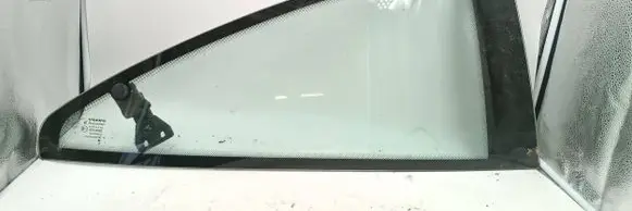 Volvo C70 Rear side window