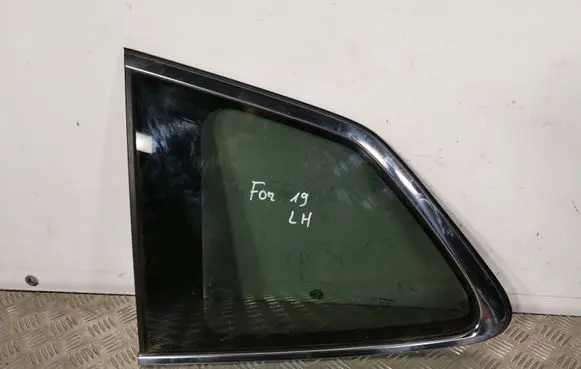Subaru Forester SK Rear side window 43R006714